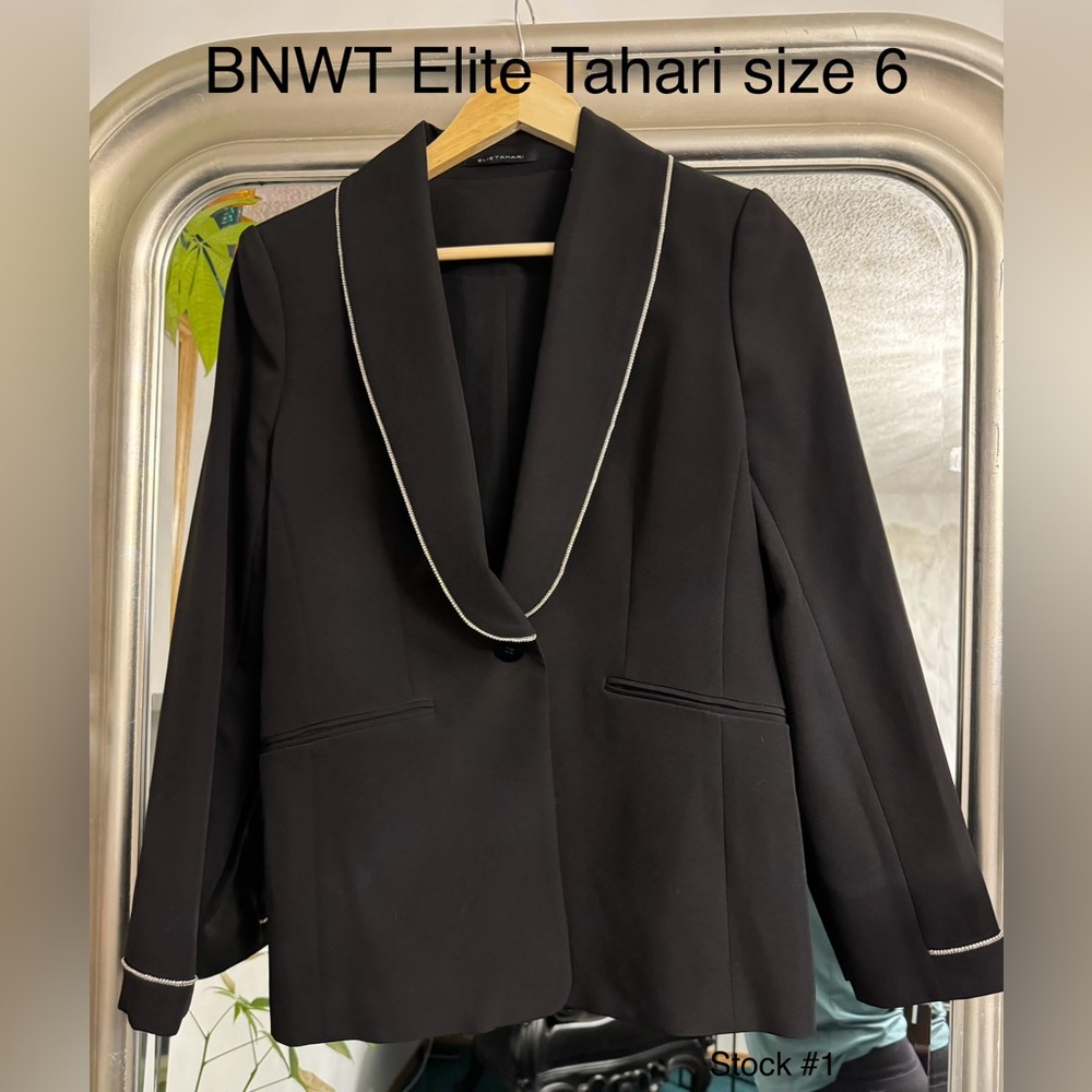 BNWT Elite Tahari sparkle blazer size 6